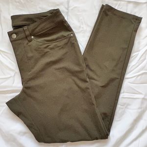Lululemon ABC Slim-Fit Pant L:32” W:31" Warpstream, Dark Olive Green